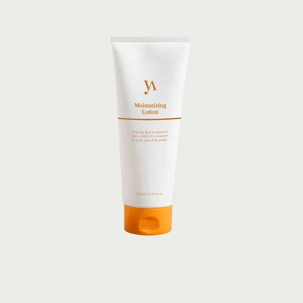 Dybt fugtende bodylotion / bodycream med EGF og genopbyggende nærende ingredienser. God til anti-age, irriteret eller sart hud, samt hud med hudlidelser såsom psoriasis eller eksem. Parfumefri og uden parabener